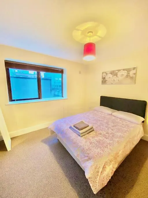 2 Bed Apartment In City Centre Dublin Ireland