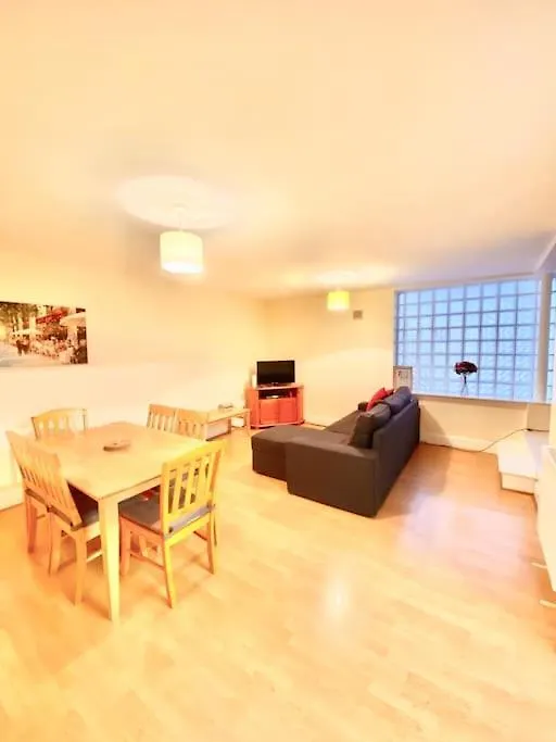 2 Bed Apartment In City Centre Dublin